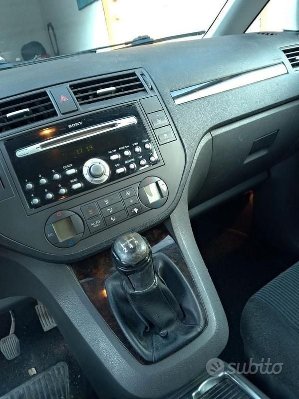 Usata Ford C-MAX 2006 Blu Monovolume