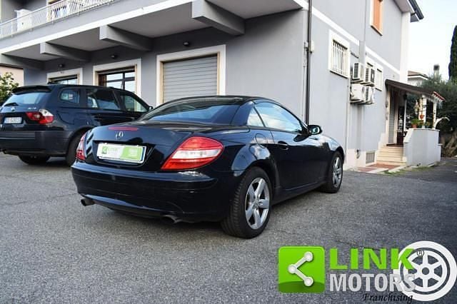 Usata Mercedes SLK200 163 CV (119 kW) 2004 Nero Cabrio