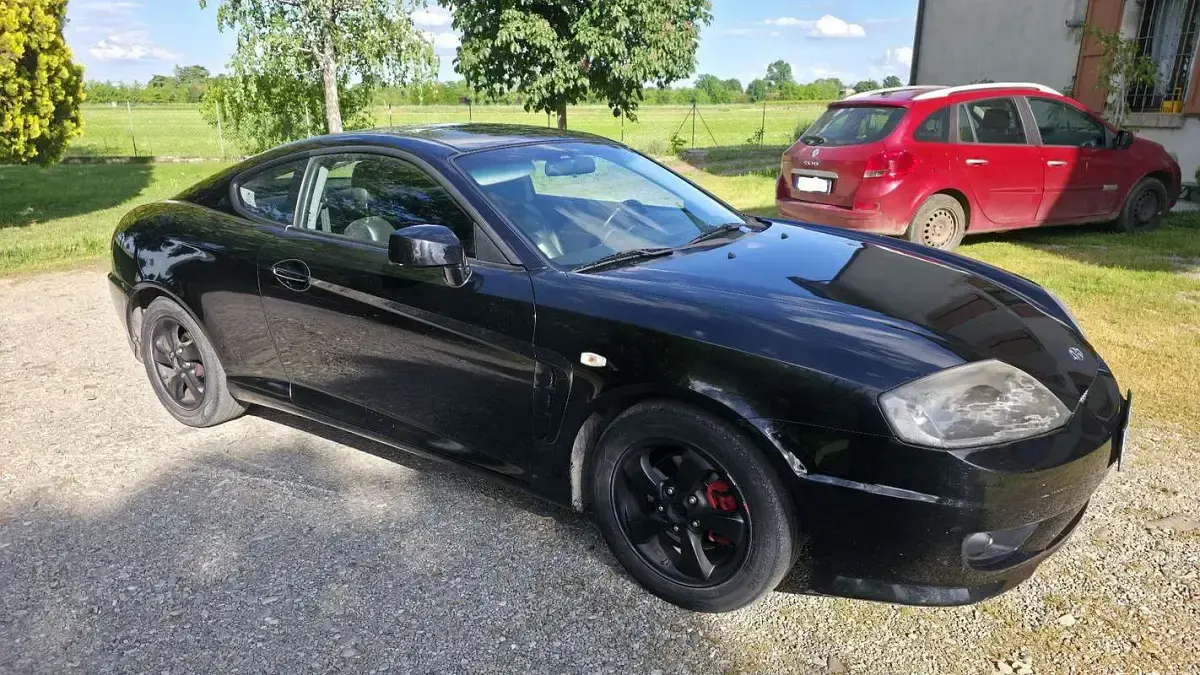 Usata Hyundai Coupé 105 CV (77 kW) 2006 Nero Coupé