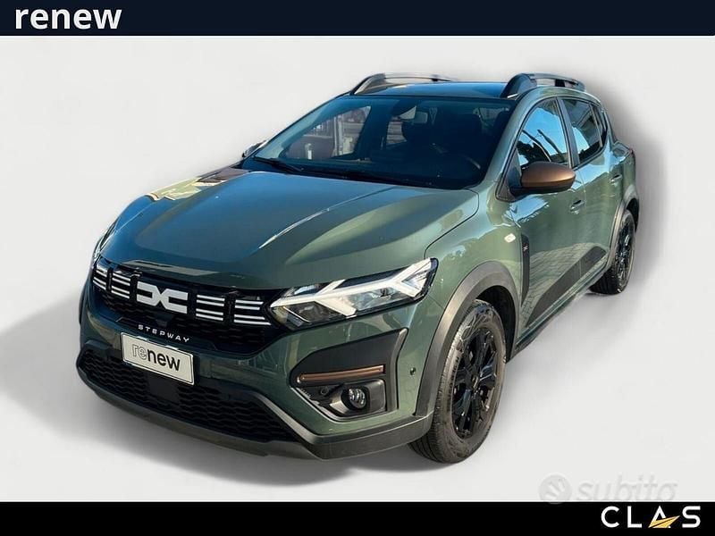 Verde chiaro Usata 2024 Dacia Sandero Extreme Tre volumi | 15.800 € (Buon prezzo) - Immagine 1/4