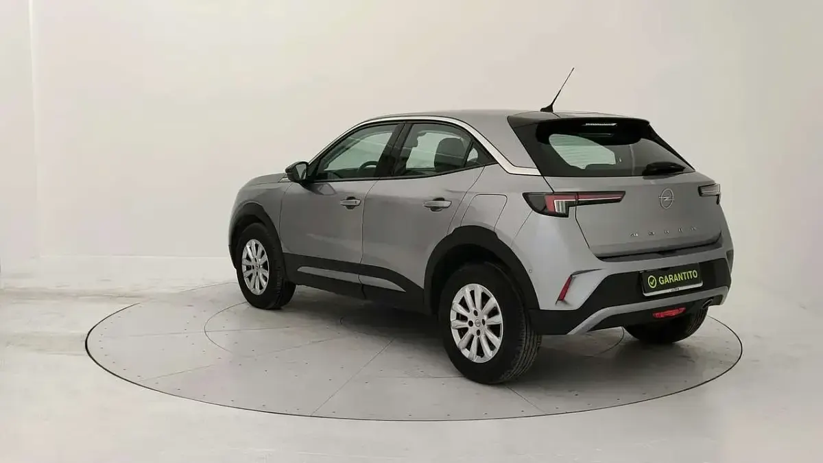 Usata Opel Mokka Edition 110 CV (80 kW) 2021 Grigio SUV