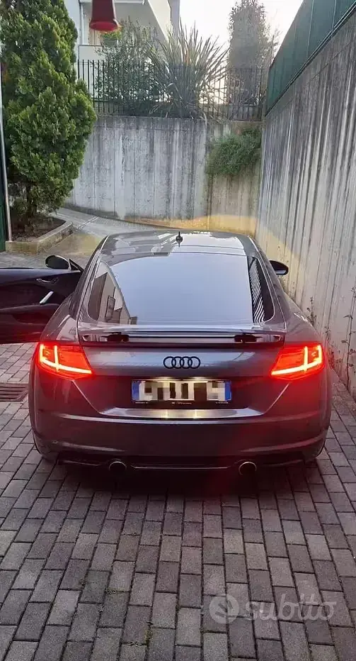 Usata Audi TT Ambiente 230 CV (169 kW) 2016 Grigio Coupé