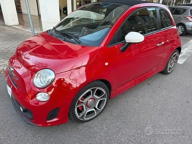 Usata Abarth 595C 140 CV (102 kW) 2013 Rosso Cabrio