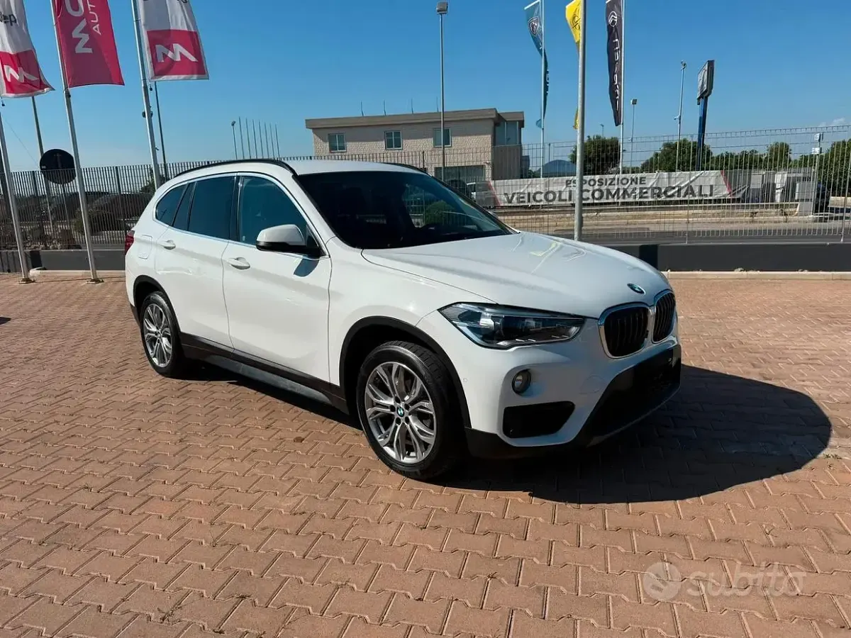 Usata BMW X1 Advantage 150 CV (110 kW) 2018 Bianco SUV