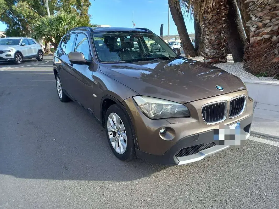 Usata BMW X1 143 CV (105 kW) 2011 SUV