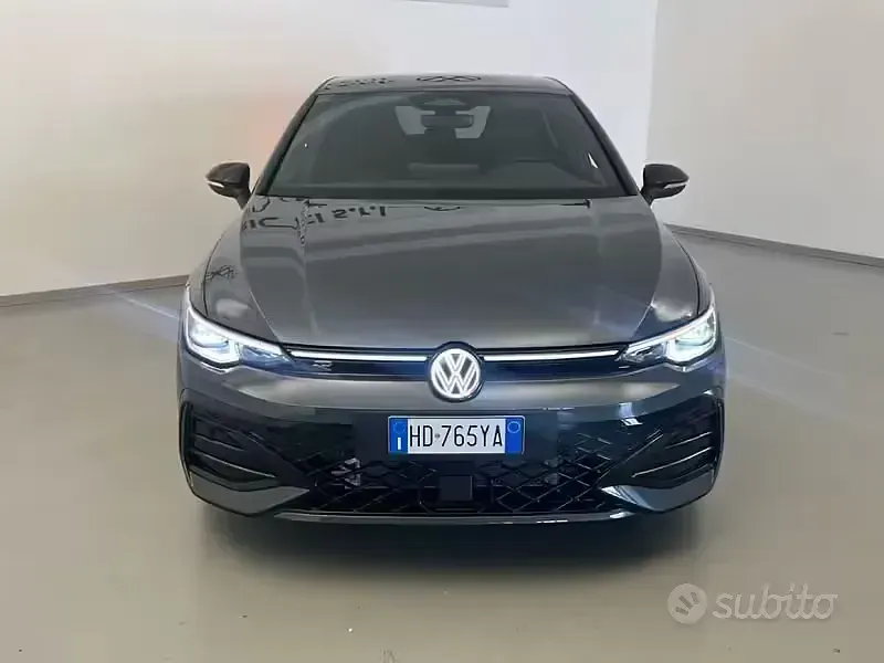 Nuova VW Golf VIII R-line Plus 2026 Grigio Berlina