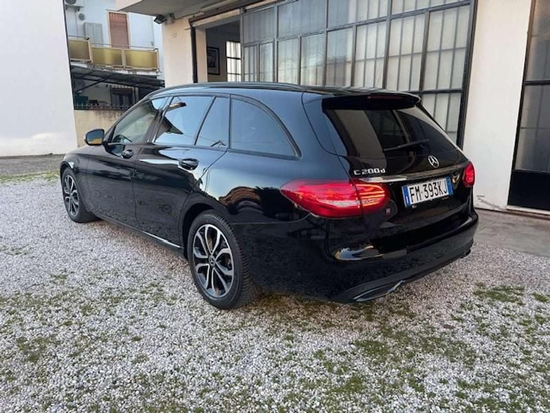 Usata Mercedes C200 136 CV (100 kW) 2018 Other Station wagon