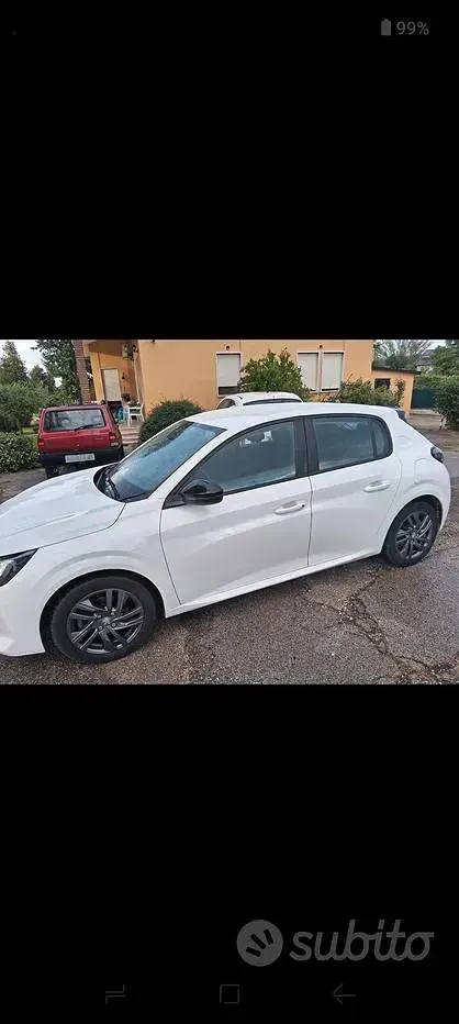 Usata Peugeot 208 102 CV (75 kW) 2022 Bianco Utilitaria