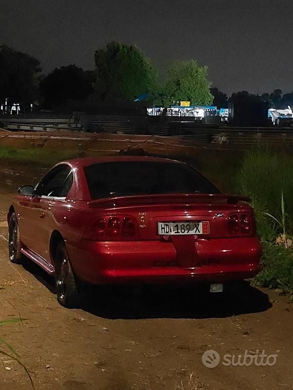 Usata Ford Mustang 1996 Rosso Coupé
