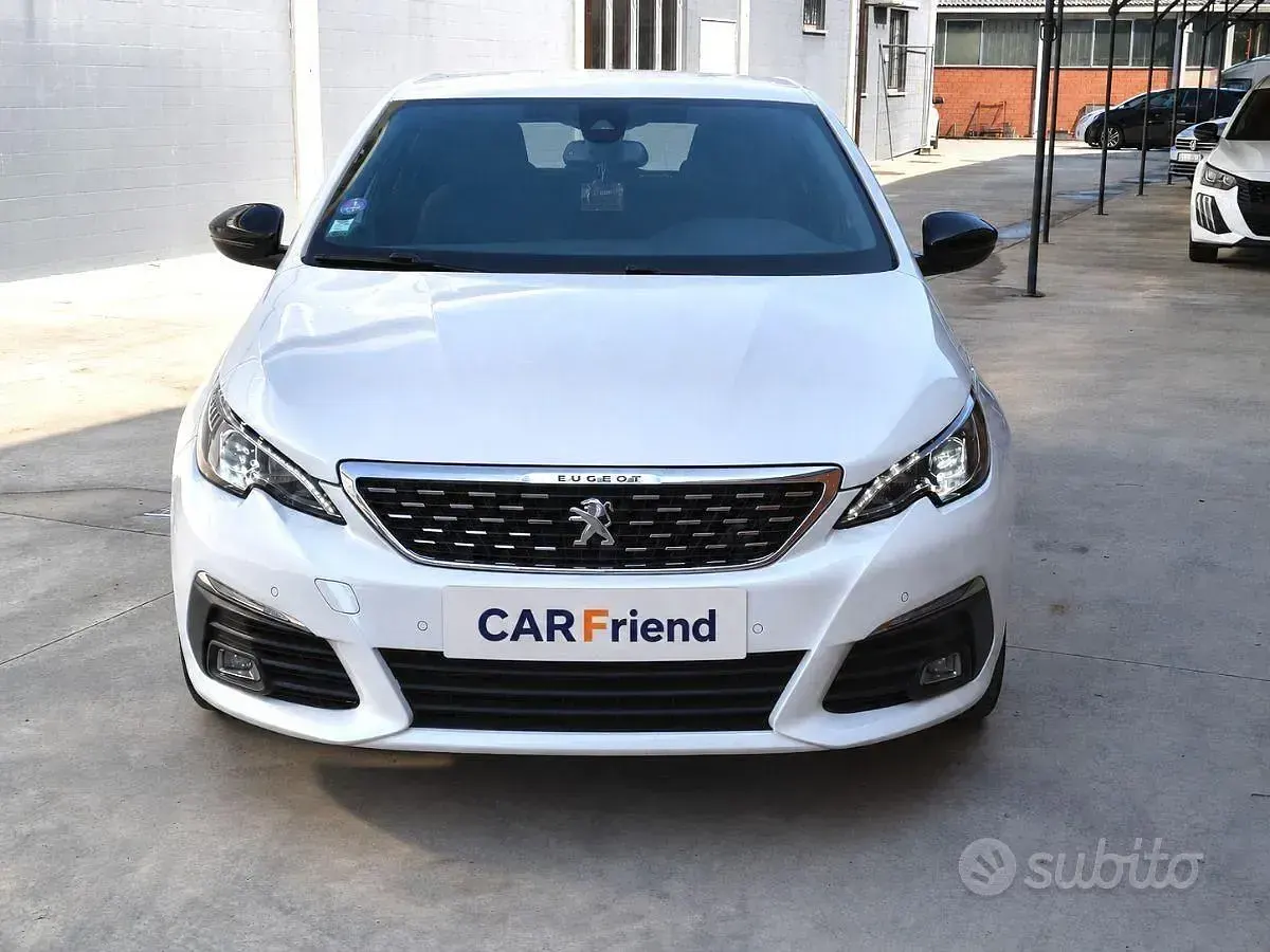 Usata Peugeot 308 GT-line 131 CV (96 kW) 2018 Bianco Berlina