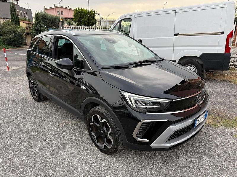 Nero Usata 2023 Opel Crossland Ultimate SUV | 14.900 € (Buon prezzo) - Immagine 1/4