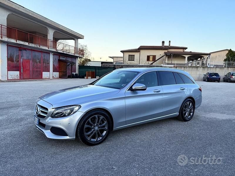 Grigio Usata 2015 Mercedes C200 Premium Station wagon | 9990 € (Ottimo prezzo) - Immagine 1/4