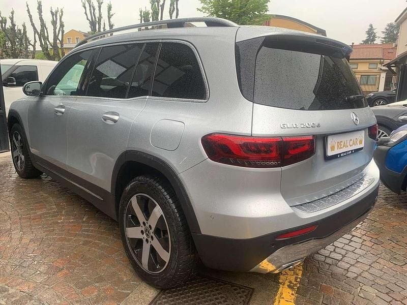 Usata Mercedes GLB200 Premium 150 CV (110 kW) 2021 Argento met SUV