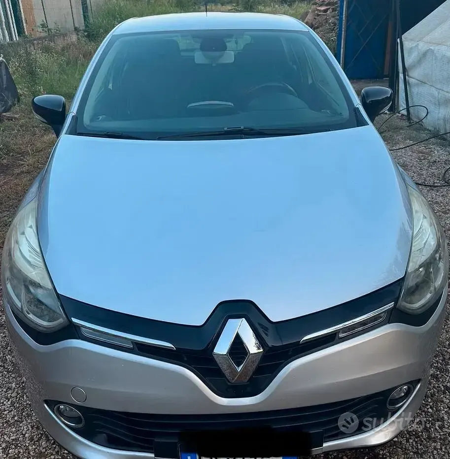 Usata Renault Clio 75 CV (55 kW) 2013 Grigio