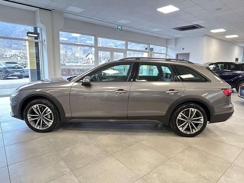 Usata Audi A4 Allroad 204 CV (150 kW) 2022 Grigio Station wagon