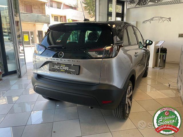 Usata Opel Crossland X Edition 120 CV (88 kW) 2021 Grigio SUV