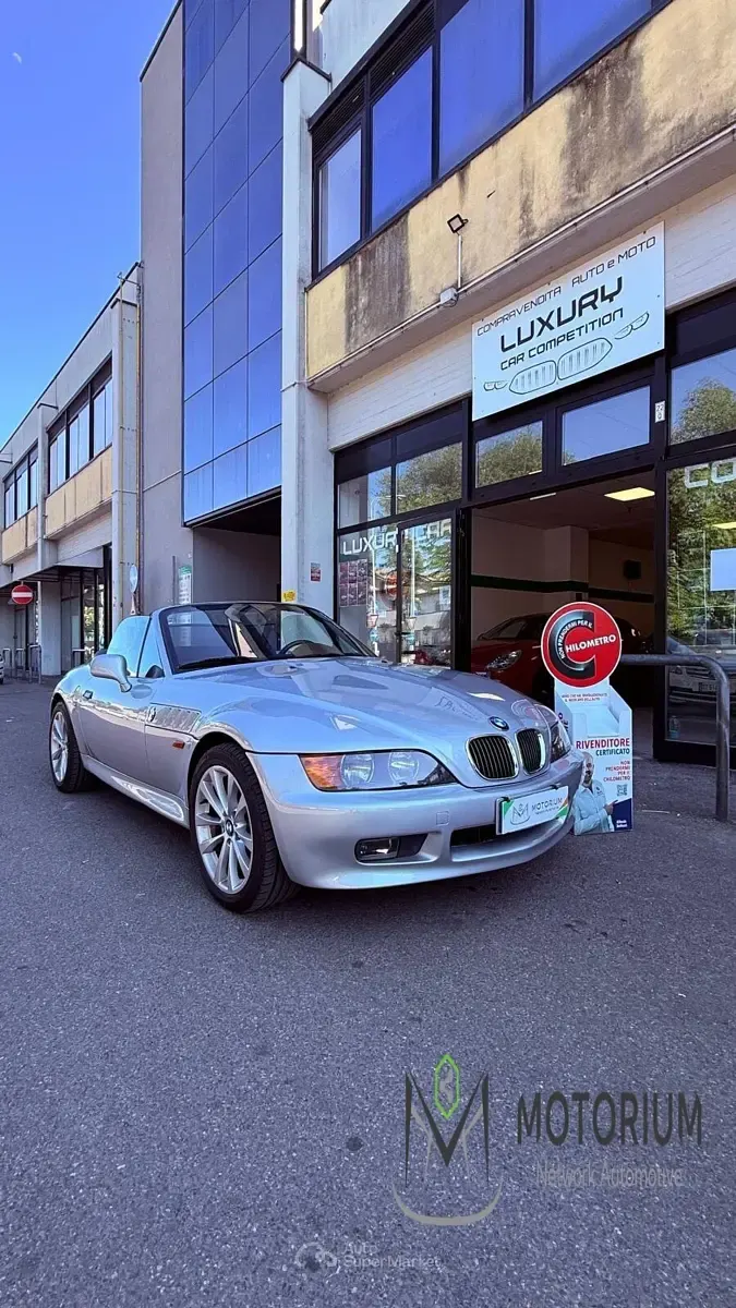Usata BMW Z3 140 CV (102 kW) 1999 Gray Berlina
