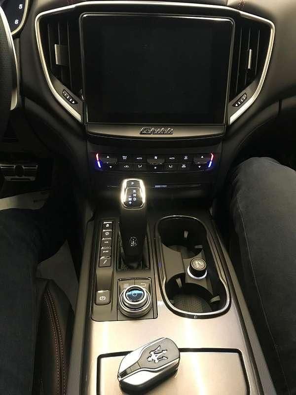 Usata Maserati Ghibli 250 CV (183 kW) 2018 Berlina