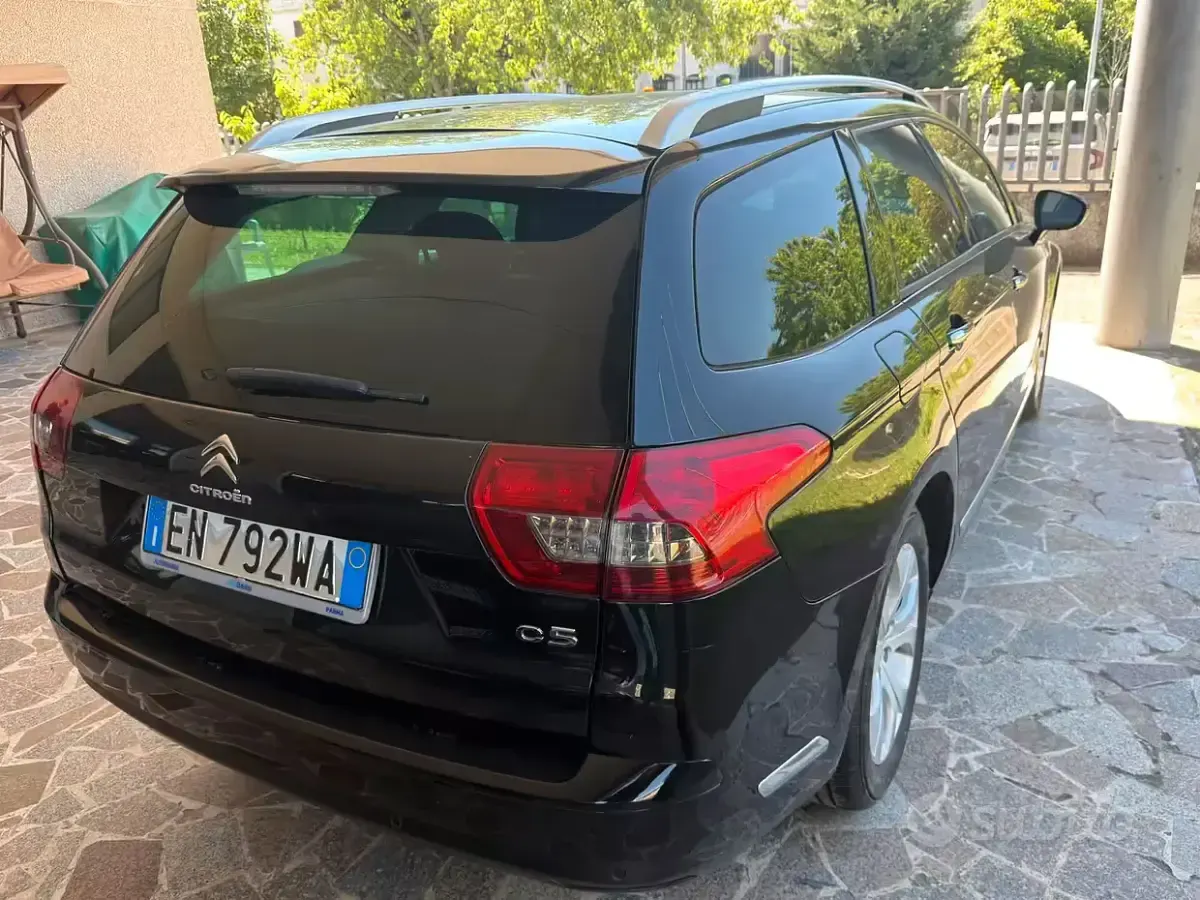 Usata Citroën C5 163 CV (119 kW) 2012 Nero Station wagon
