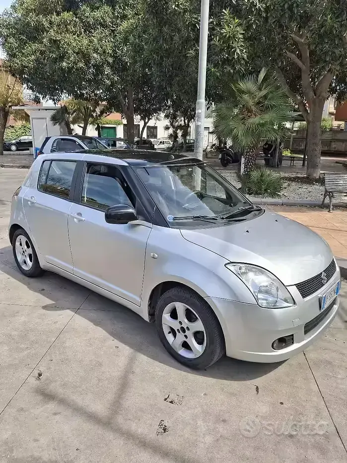 Usata Suzuki Swift 69 CV (50 kW) 2007 Grigio Utilitaria