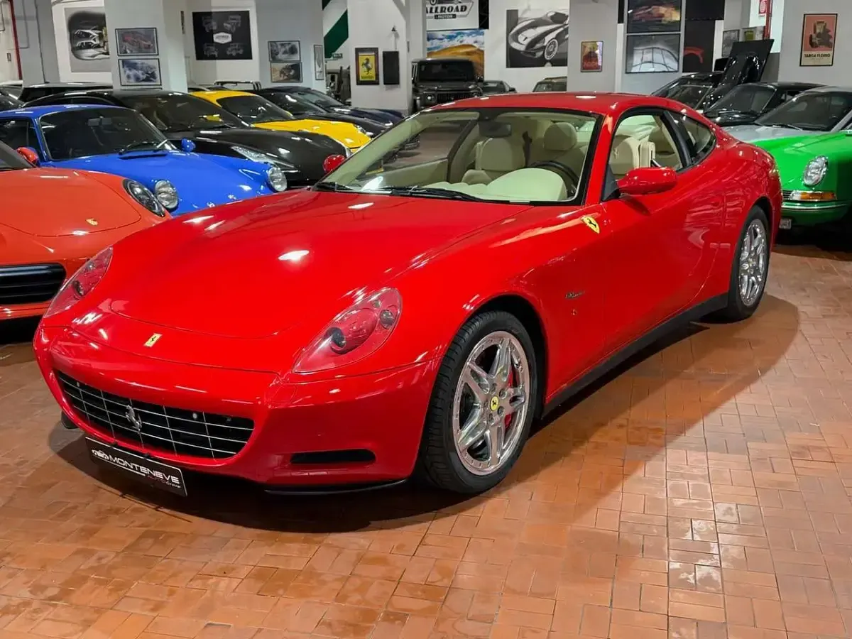 Usata Ferrari 612 540 CV (397 kW) 2007 Rosso corsa Coupé