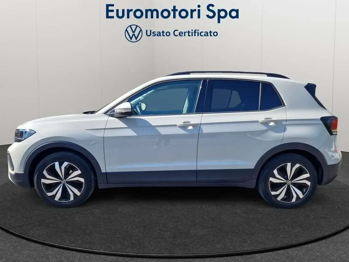 Usata VW T-Cross Edition 95 CV (69 kW) 2024 Beige SUV