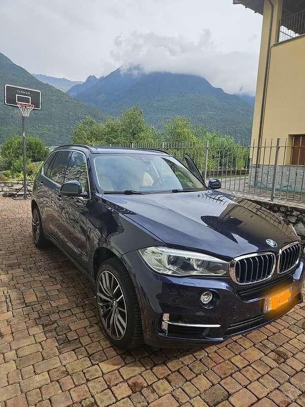 Usata BMW X5 Luxury Line 245 CV (180 kW) 2016 SUV