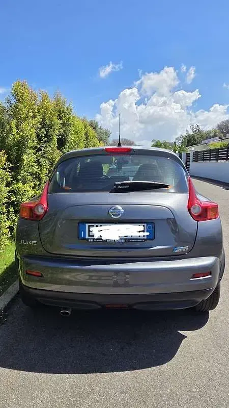 Usata Nissan Juke Acenta 110 CV (80 kW) 2013 Grigio SUV