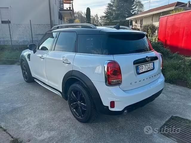 Usata Mini One D Countryman 115 CV (84 kW) 2018 Bianco SUV