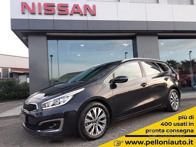 Nero / metallizzato Usata 2017 Kia Ceed Sportswagon Sport Station wagon | 11.850 € (Cara) - Immagine 1/4