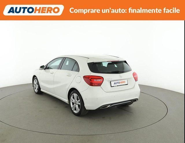 Usata Mercedes A180 108 CV (79 kW) 2018 Bianco Berlina