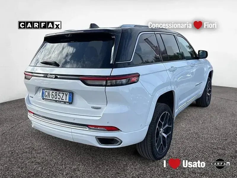 Usata Jeep Grand Cherokee Summit 380 CV (279 kW) 2023 Bianco SUV