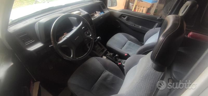 Usata Suzuki Vitara 75 CV (55 kW) 1993 Bianco SUV