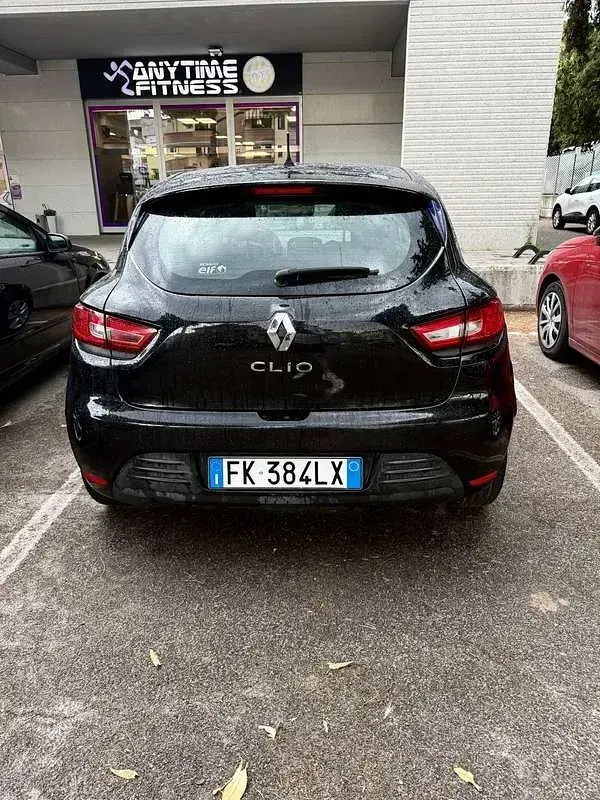 Usata Renault Clio IV 65 CV (47 kW) 2017 Berlina