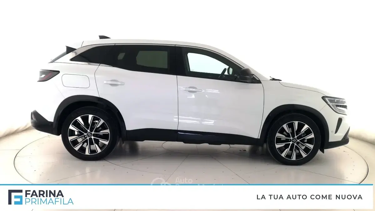 Käytetty Renault Austral Techno 131 HP (96 kW) 2025 Valkoinen Katumaasturi