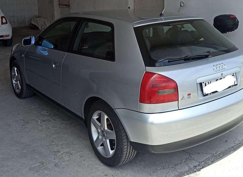 Usata Audi A3 Ambiente 125 CV (91 kW) 1998 Argento Utilitaria