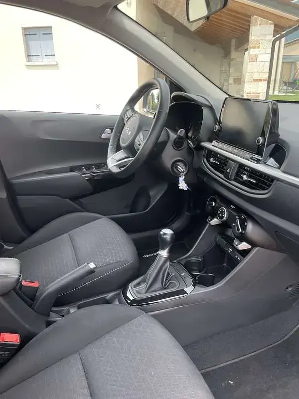 Usata Kia Picanto Style 67 CV (49 kW) 2023 Utilitaria