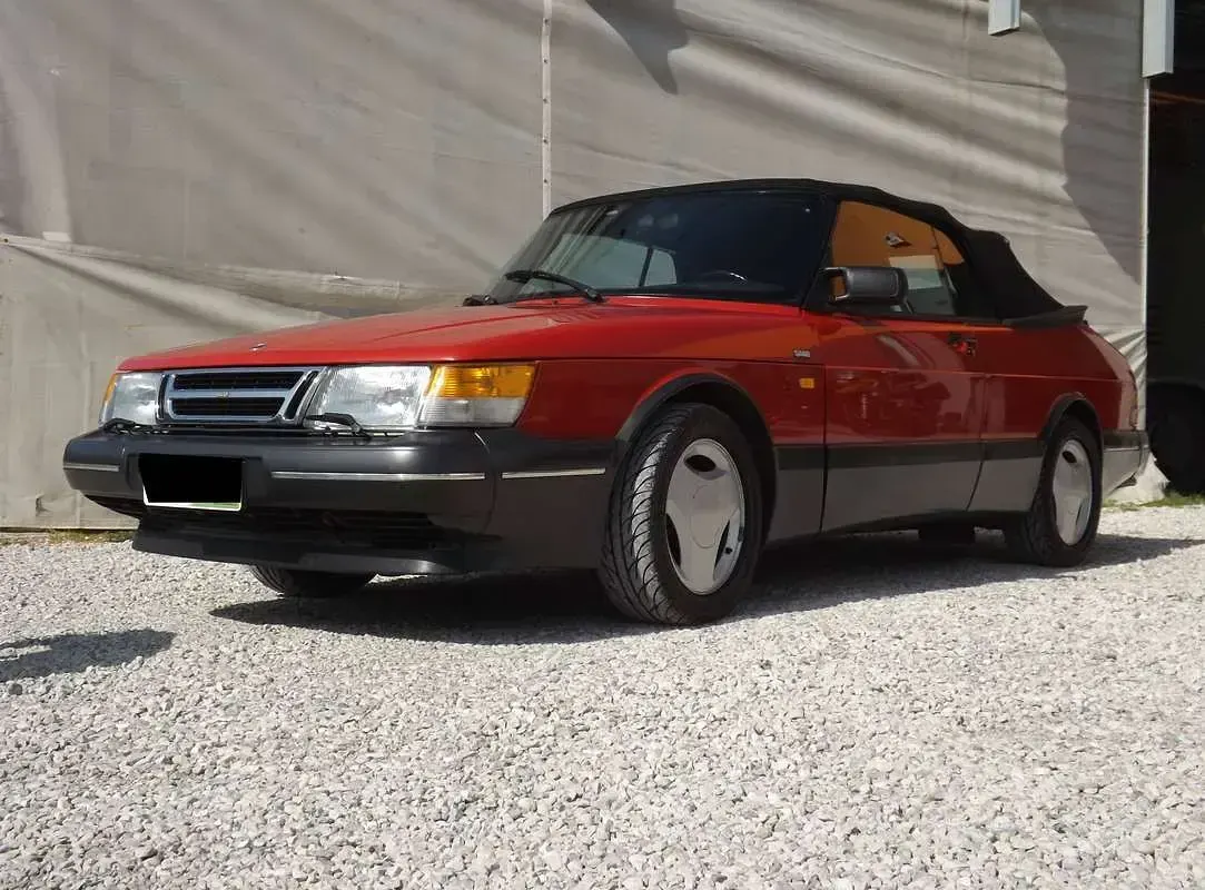 Usata Saab 900 Cabriolet Aero 179 CV (131 kW) 1991 Rosso Cabrio