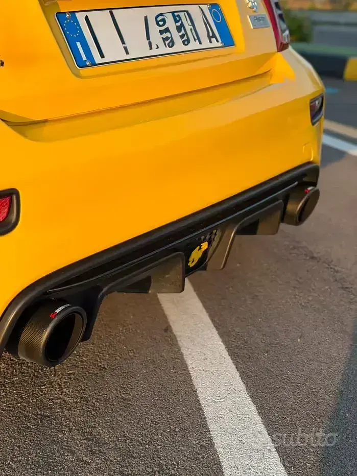 Usata Abarth 595 70th Anniversary 165 CV (121 kW) 2020 Giallo Utilitaria