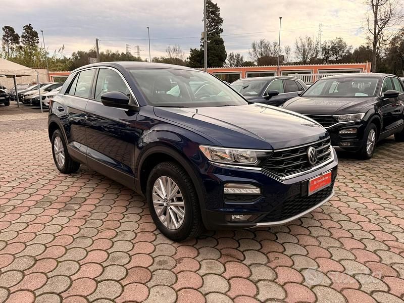 Usata VW T-Roc 116 CV (85 kW) 2020 Blu SUV