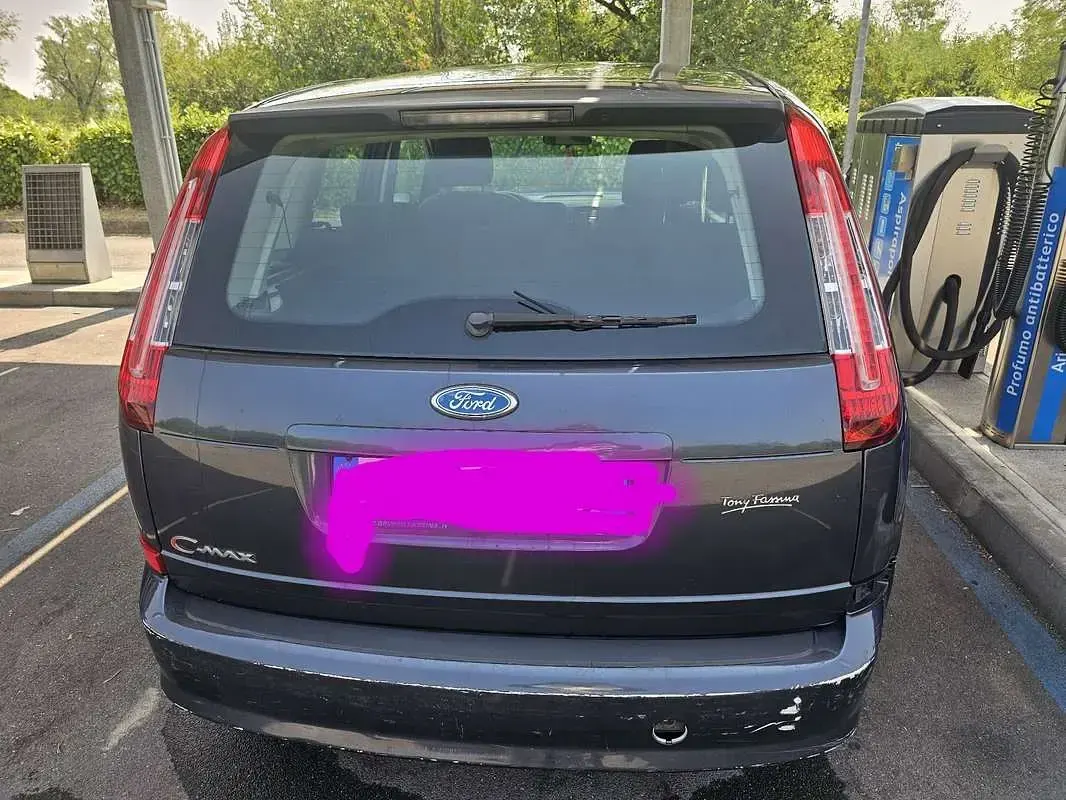 Usata Ford C-MAX Titanium 145 CV (106 kW) 2009 Monovolume