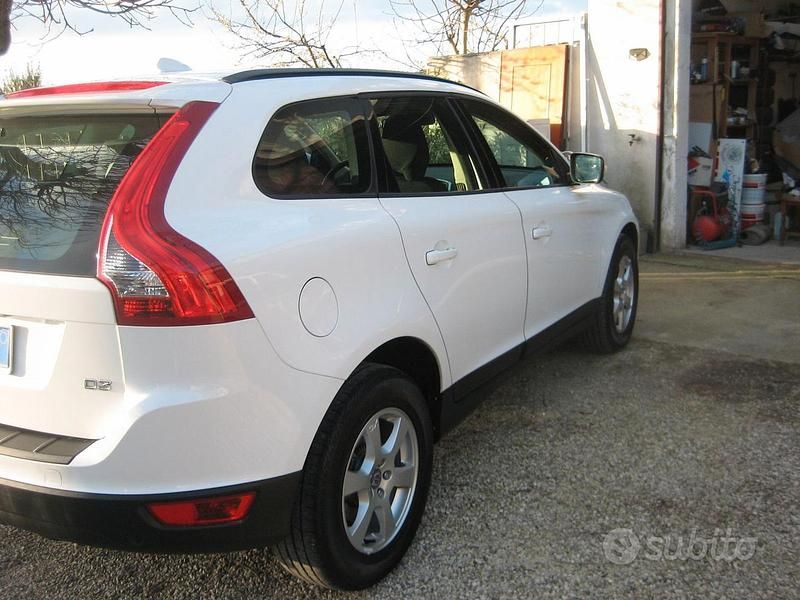 Usata Volvo XC60 2013 Bianco SUV