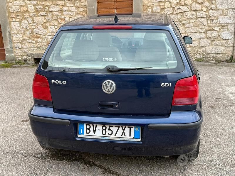 Usata VW Polo 75 CV (55 kW) 2001 Blu Berlina