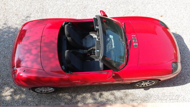 Usata Fiat Barchetta 131 CV (96 kW) 1995 Rosso Cabrio