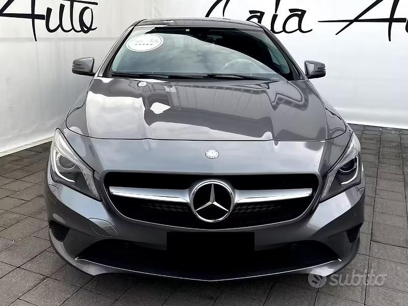 Usata Mercedes CLA200 Shooting Brake Night 136 CV (100 kW) 2016 Grigio Station wagon