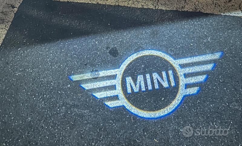 Usata Mini Cooper Sport 137 CV (100 kW) 2024 Nero Utilitaria