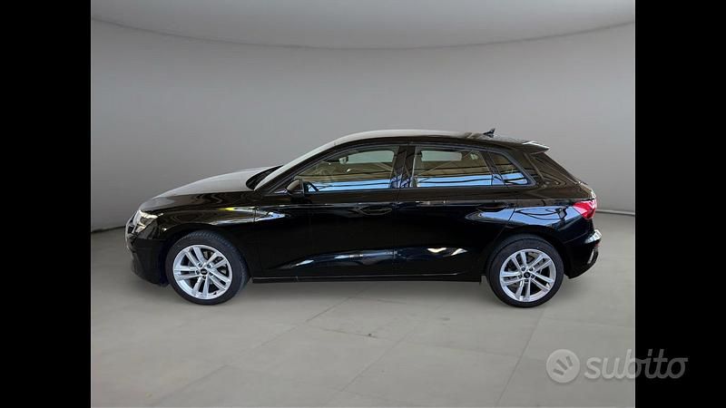 Usata Audi A3 Business 115 CV (84 kW) 2023 Nero Berlina