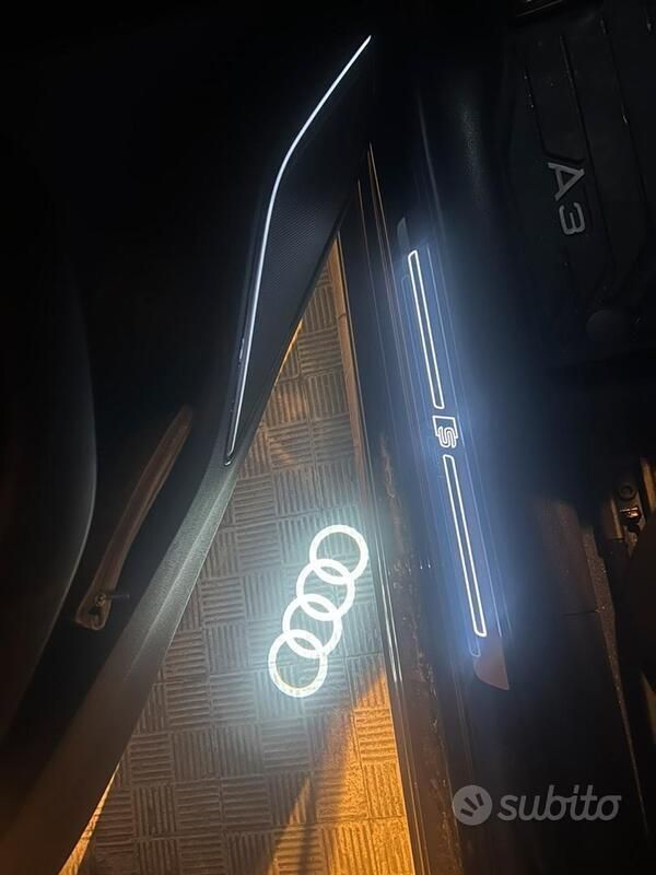 Nero Usata 2017 Audi A3 S-Line Due volumi | 17.500 € (Buon prezzo) - Immagine 1/4