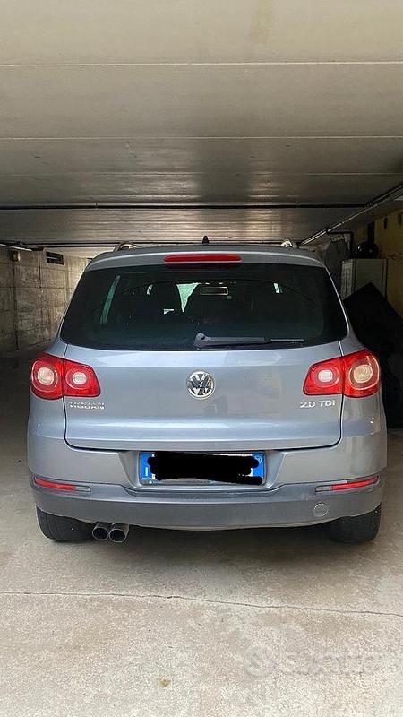Usata VW Tiguan 150 CV (110 kW) 2008 Grigio SUV