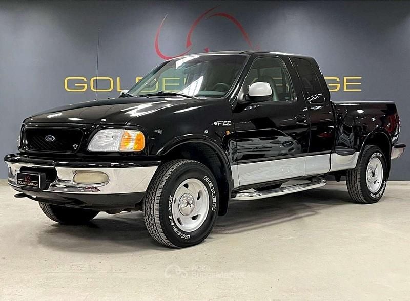 Usata Ford Sierra 230 CV (169 kW) 1998 Nero Coupé